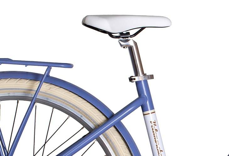 Vintage style Victoria electric bicycle by Via Veneto